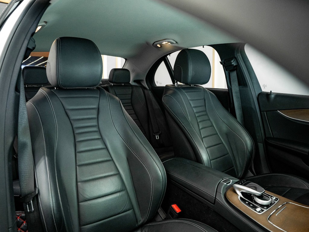 C300 AMG 2021