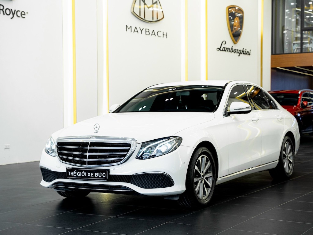 C300 AMG 2021