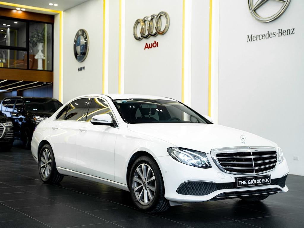 C300 AMG 2021